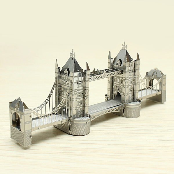 3D puzzle tower bridge