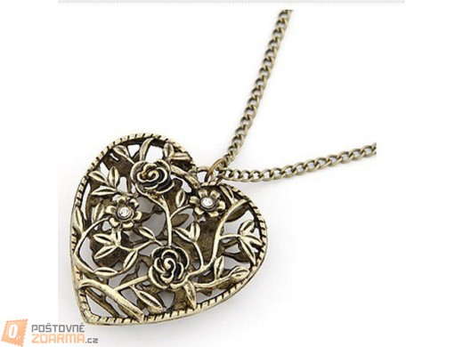Vintage náhrdelník s přívěskem ve tvaru srdce propleteného růžemi