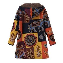 Суитчър в дизайн на палто Suzane