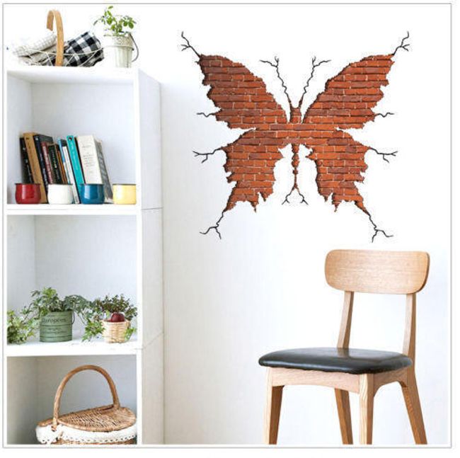 Nálepka na stenu - Motýľ v tehlovej stene 1