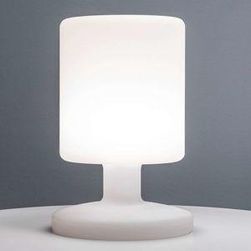 Безжична LED настолна лампа Ben за вътрешно и външно ползване ZO_98-1E6299