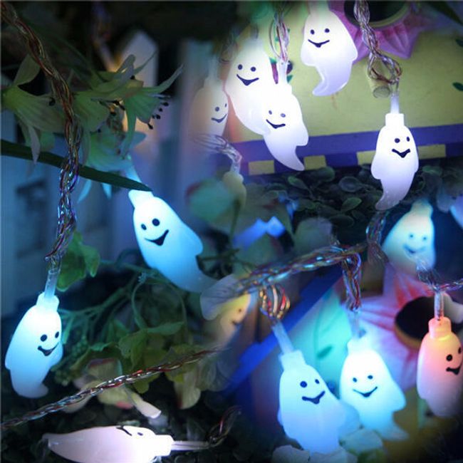 Halloweenský LED řetěz s duchy 1