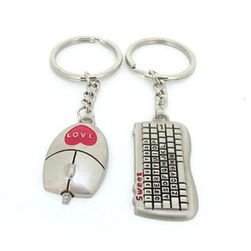 Romantické klíčenky - myš a klávesnice
