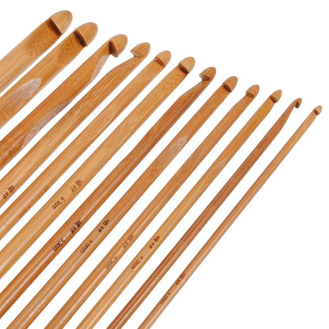 Komplet 12 bambusowych szydełek do szydełkowania - różne wielkości 1