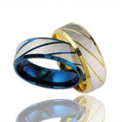 Pánsky prsteň v modrej a zlatej farbe