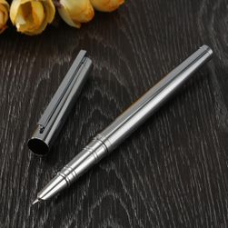 Elegantní plnicí pero ve stříbrné barvě