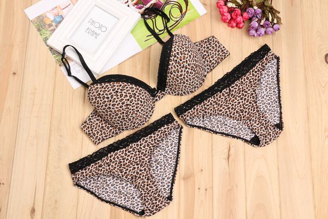 Sexy set spodního prádla v leopardím stylu 1