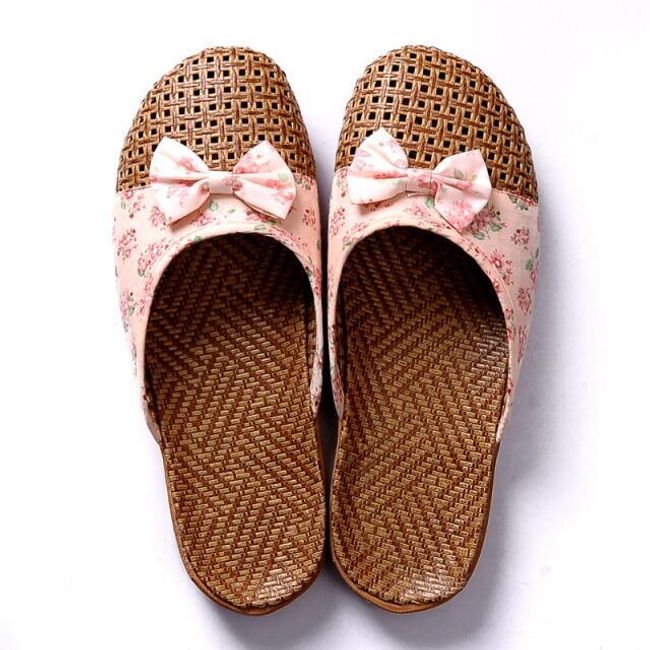 Women‘s slippers Deavan 1