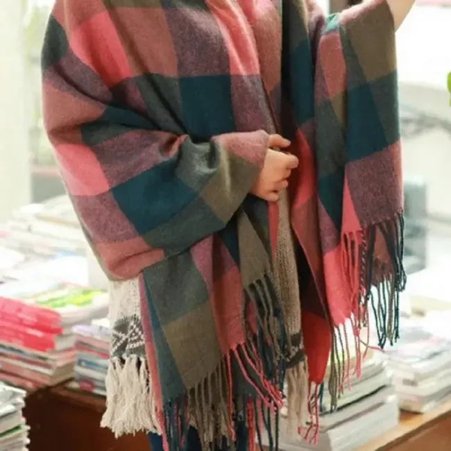Women's winter scarf BT5 1