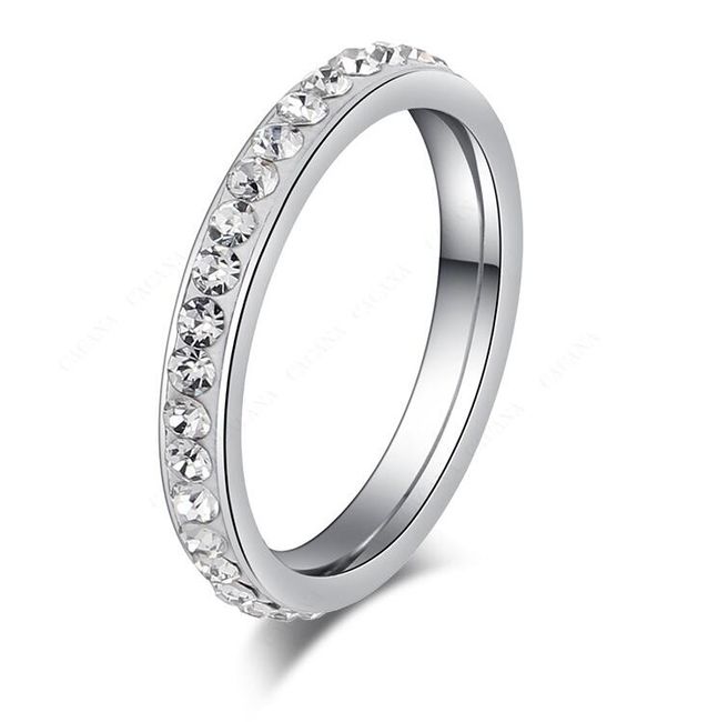 Ultratenký dámský prsten s kamínky 1
