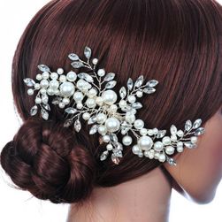 Ozdoba do vlasů ve tvaru květiny s perličkami