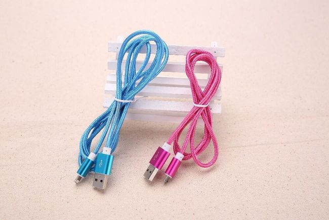 USB кабел с микро USB или с конектор за iPhone с плетен дизайн 1
