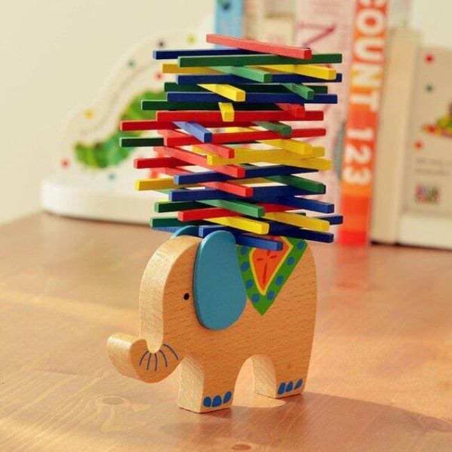 Dřevěná hračka - slon/velbloud 1
