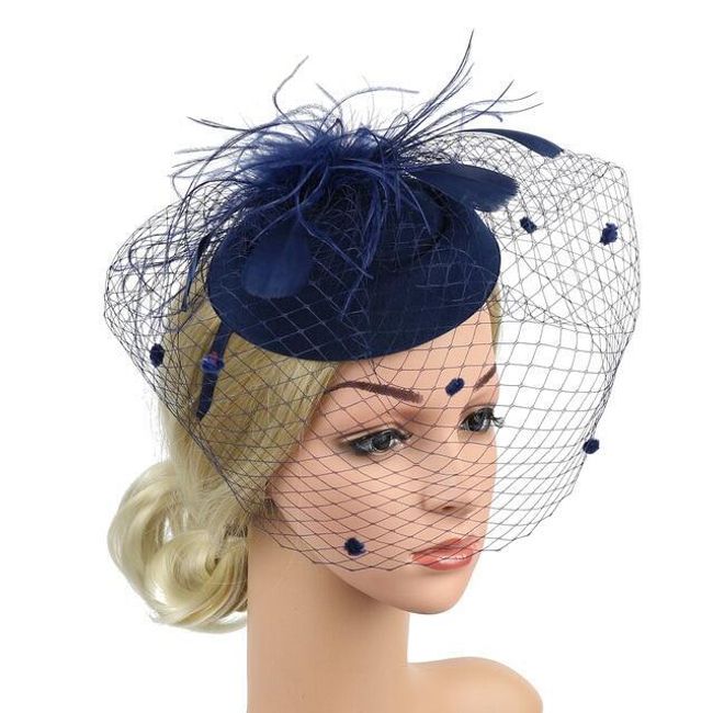 Formal hat with a vail FF44 1