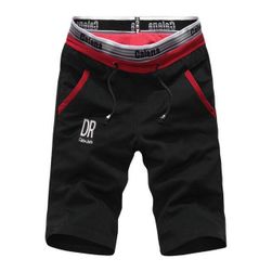 Pantaloni scurți casual pentru bărbați - 4 variante