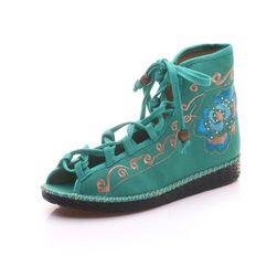 Pantofi brodați în stil etnic - 4 culori