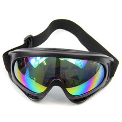 Snowboard naočale u različitim bojama
