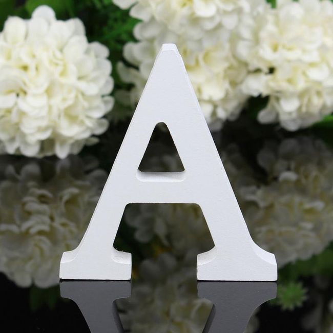 Dřevěné dekorační písmeno v bílé barvě - celá abeceda 1