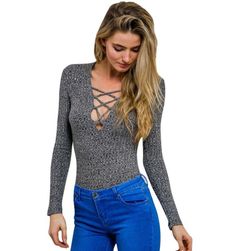 Ženski pulover s čipko v sivi barvi