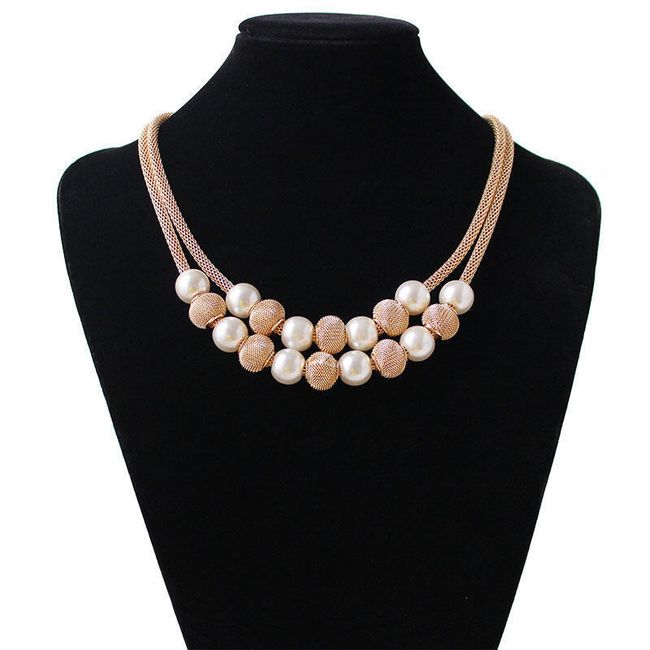 Elegantní náhrdelník s perličkami 1