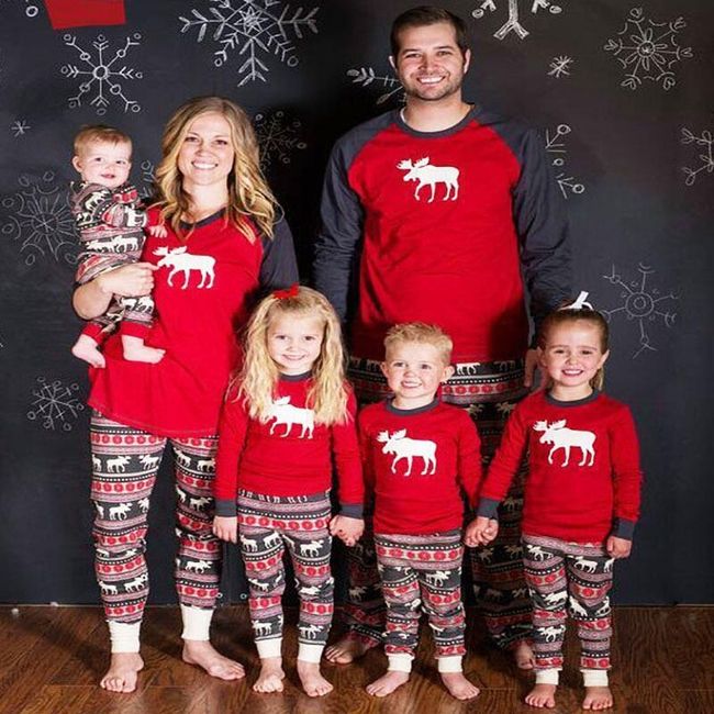 Christmas pajamas for the whole family Dante 1