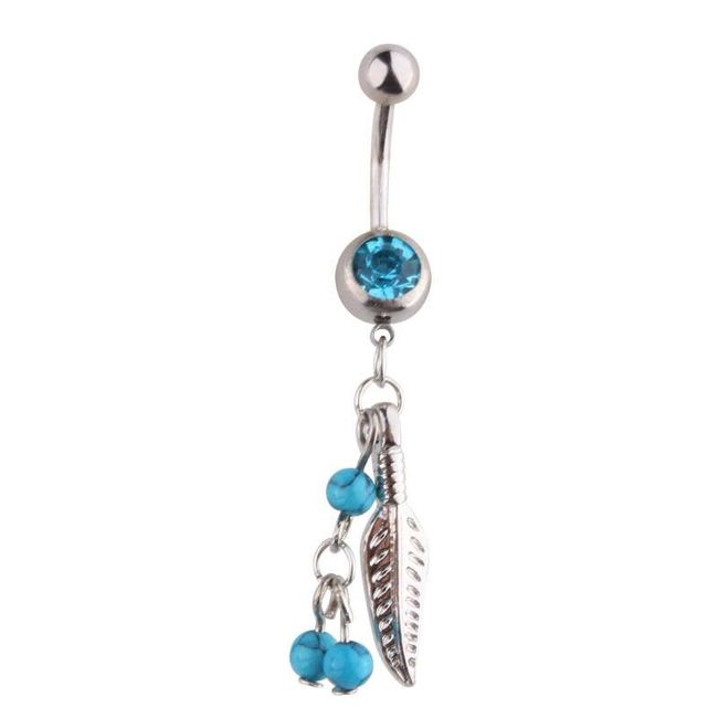 Belly button piercing B013991 1