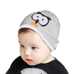 Детска шапка със сова