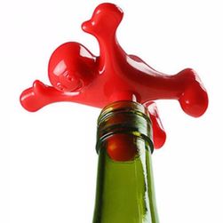 Zabaven zamašek za vino v obliki lutke - rdeča barva