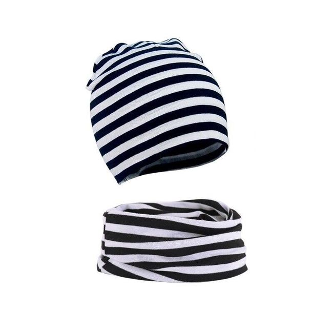Kids hat and infinity scarf SS45 1