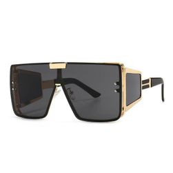 Sunglasses Letra