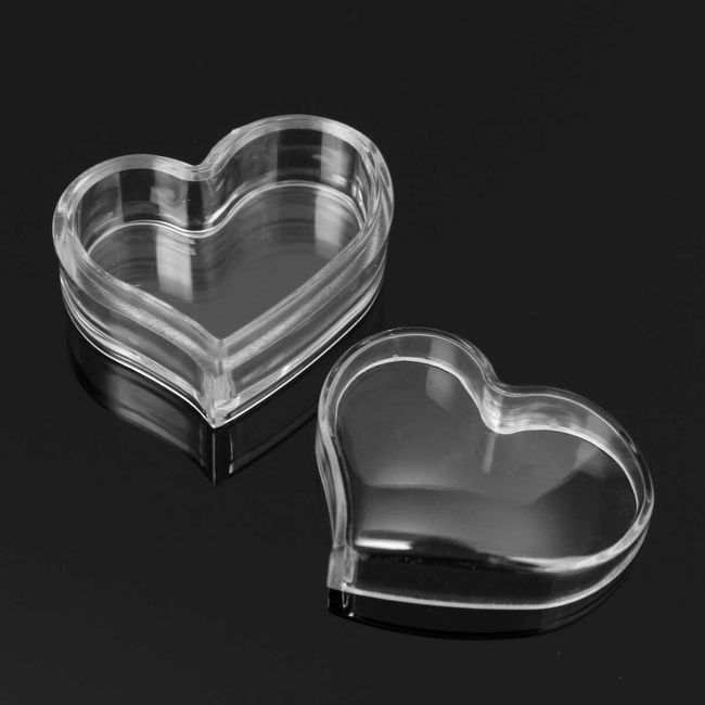 Козметична кутия във формата на сърце 1