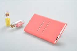 Powerbank 5000 mAh cu carcasă din silicon