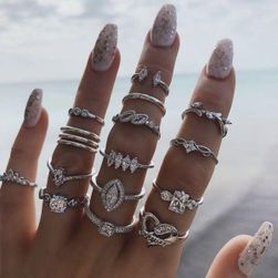 Zestaw damskich pierścionków SD15