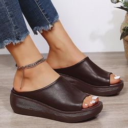 Papuci cu platformă pentru femei Avisa