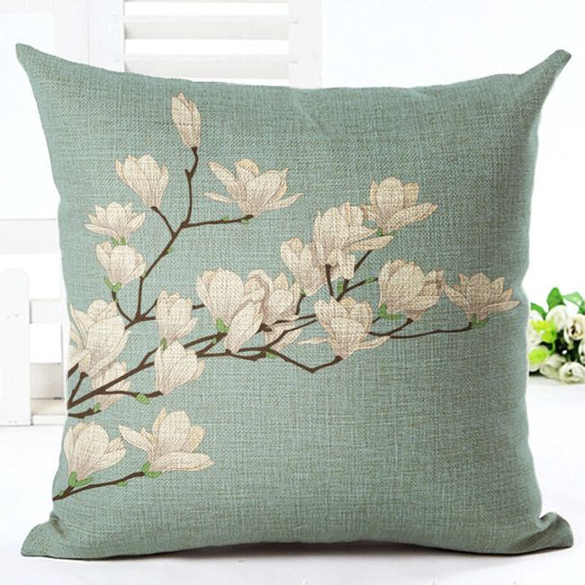 Navlaka za jastuk sa cvetnim motivom 1