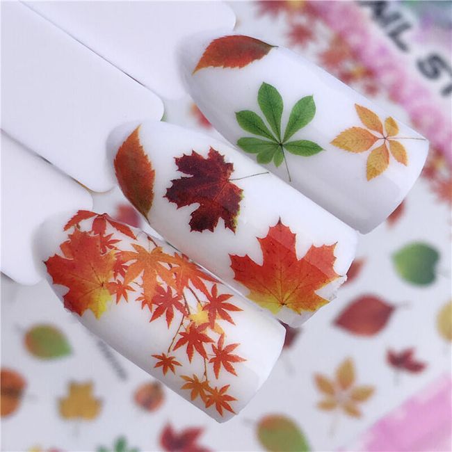 Stickere cu model floral pentru unghii 1