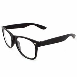 Módní brýlové obroučky v různých zajímavých barvách