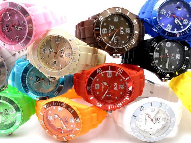 Silikonové sportovní hodinky - na výběr z 12 barev 1