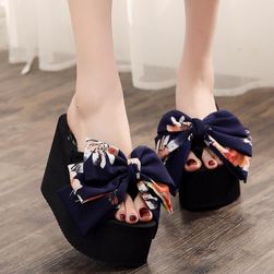 Women´s platform slippers TF9181