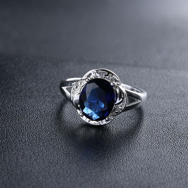 Prsteň s modrým kameňom 1
