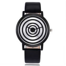 Дамски часовник с черен и бял циферблат - 2 цвята