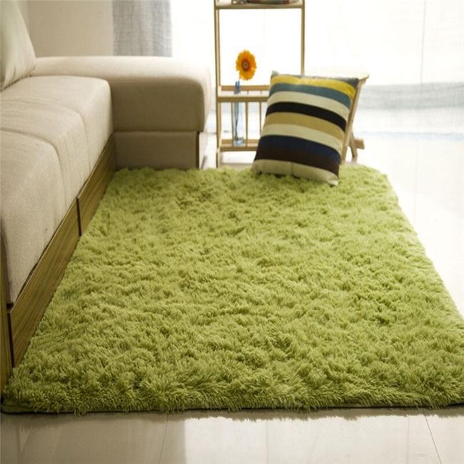 Měkký plyšový kobereček do domácnosti 1