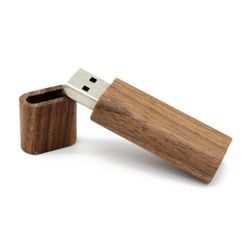 Dřevěný USB flash disk - různé velikosti a barvy
