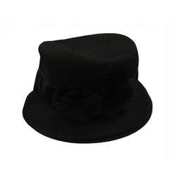 Ženski šešir - crni sa ukrasom ZO_263832