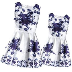 Obleka s cvetličnim vzorcem - za mamo in hčerko - 2 barvi