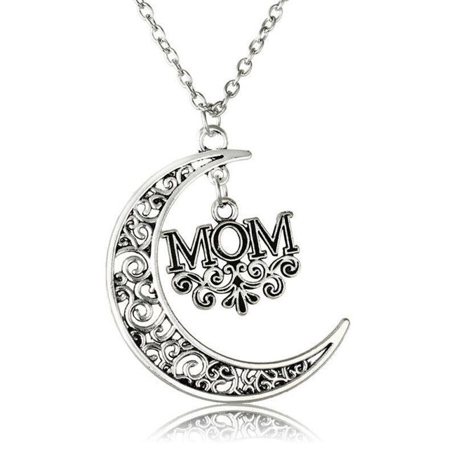 Ogrlica z luno in napisom MOM 1