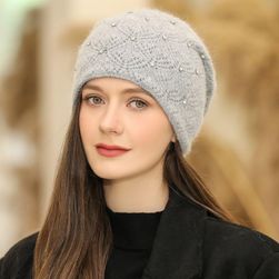 Czapka zimowa damska z daszkiem Mackenzie