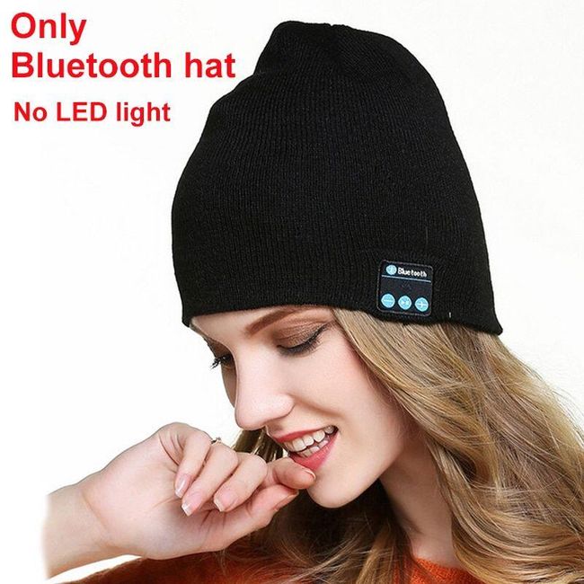 Hat with bluetooth headphones Byrd 1