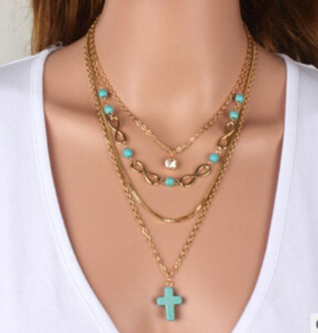 Vícevrstvý náhrdelník s křížkem 1
