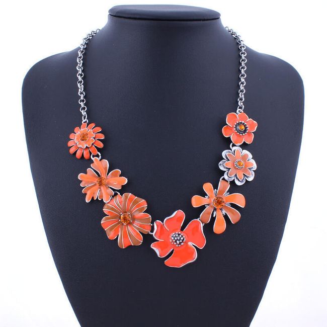 Výrazný náhrdelník s kvetinami - 2 farby 1